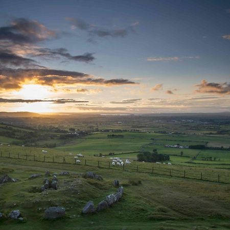 Loughcrew Megalithic Hostel Millbrook Buitenkant foto